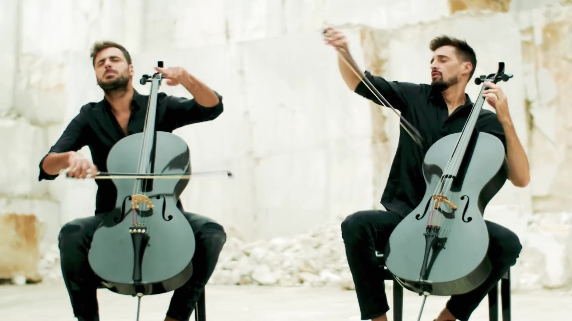 2Cellos - Castle On The Hill